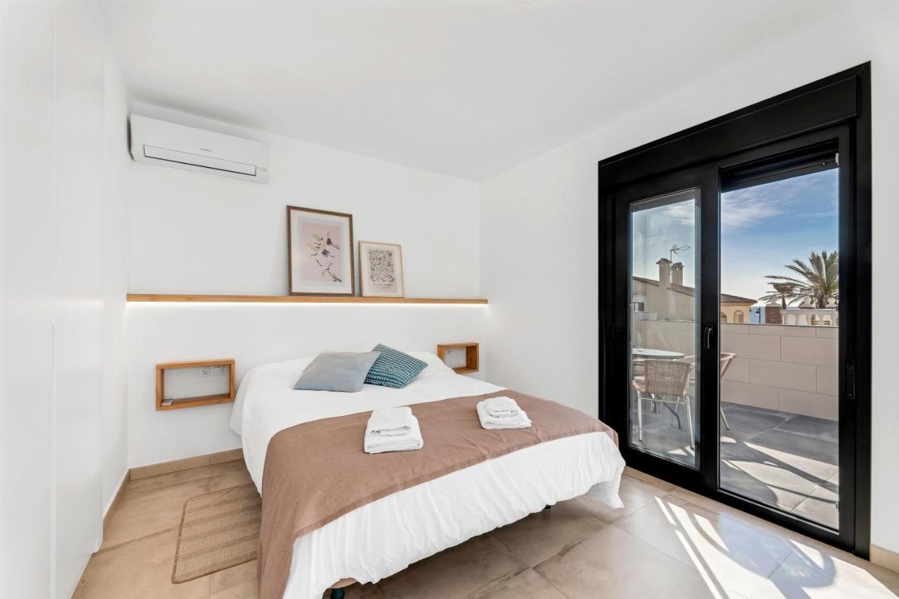 Casa Del Puerto, Encanto Junto Al Mar Естепона Екстериор снимка
