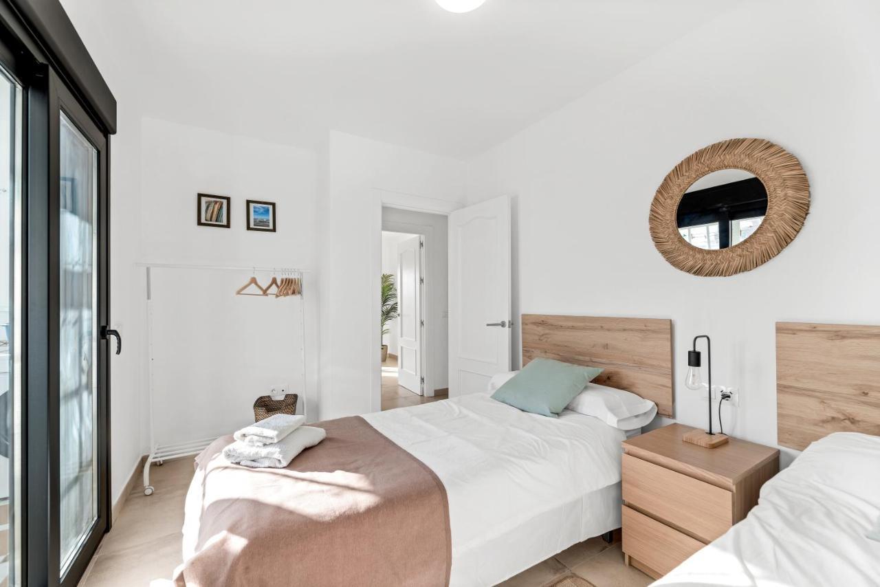 Casa Del Puerto, Encanto Junto Al Mar Естепона Екстериор снимка